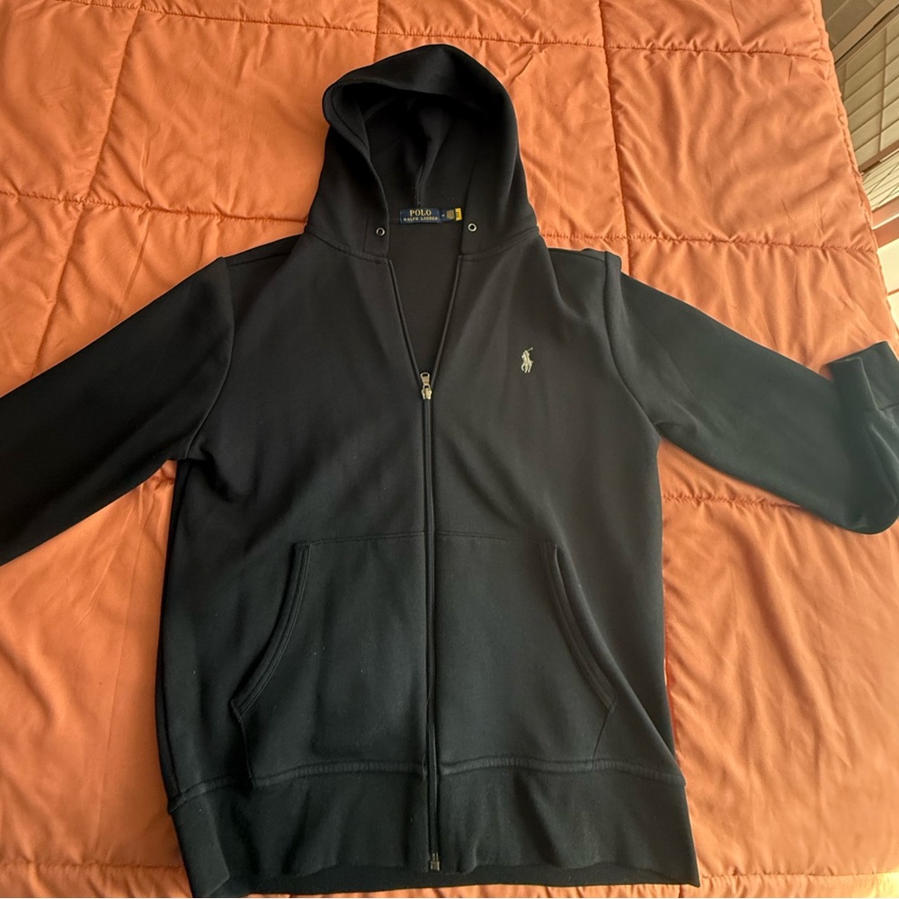 Ralph LaurenNavy Blue Hoodie with Embroidered Logo
Fair Condition